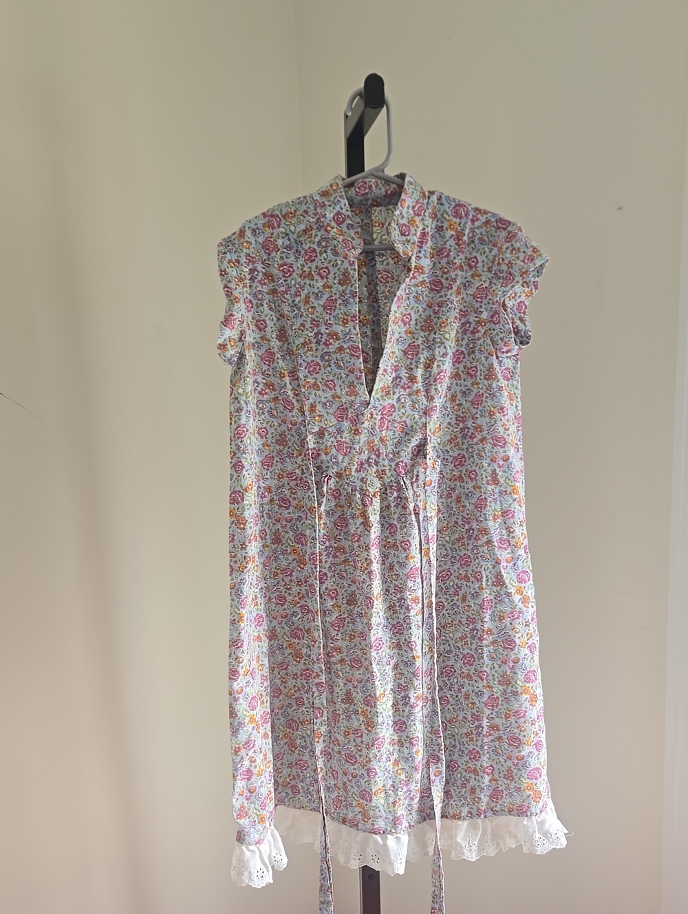Handmade Vintage Kids Size:7 Tie-Waist Dress with Lace Trim